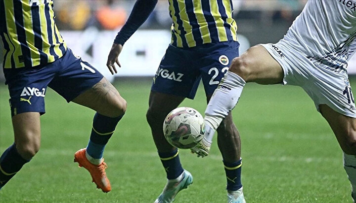 Adana Demirspor Fenerbahçe maç kadrosu Muhtemel 11 Süper Lig CANLI