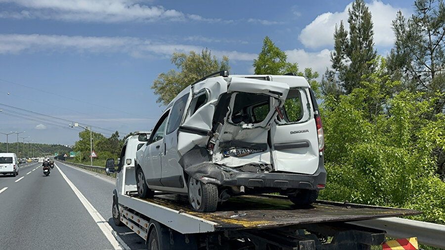 Tem Otoyolunda Arac N Kar T Zincirleme Kaza