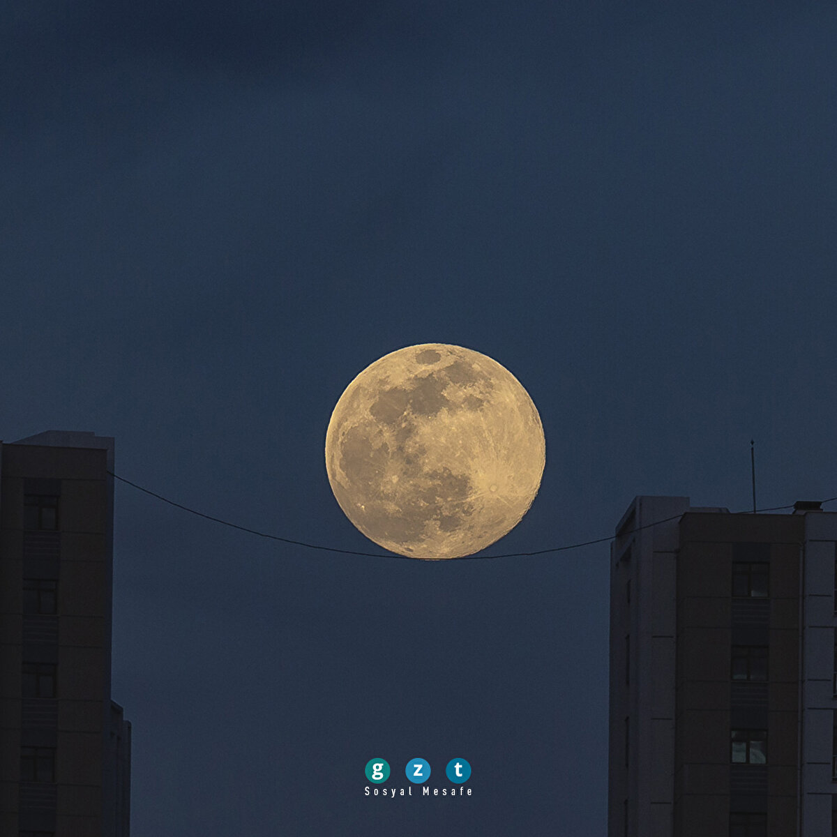 'Süper Ay' Ankara'dan gözlendi