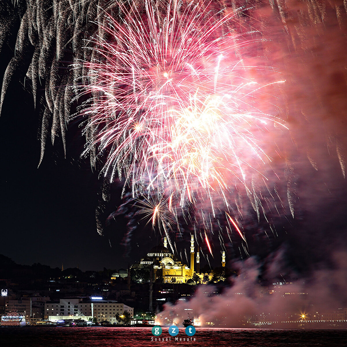 İstanbul'un fethinin 567. yıl dönümü kutlandı 🇹🇷