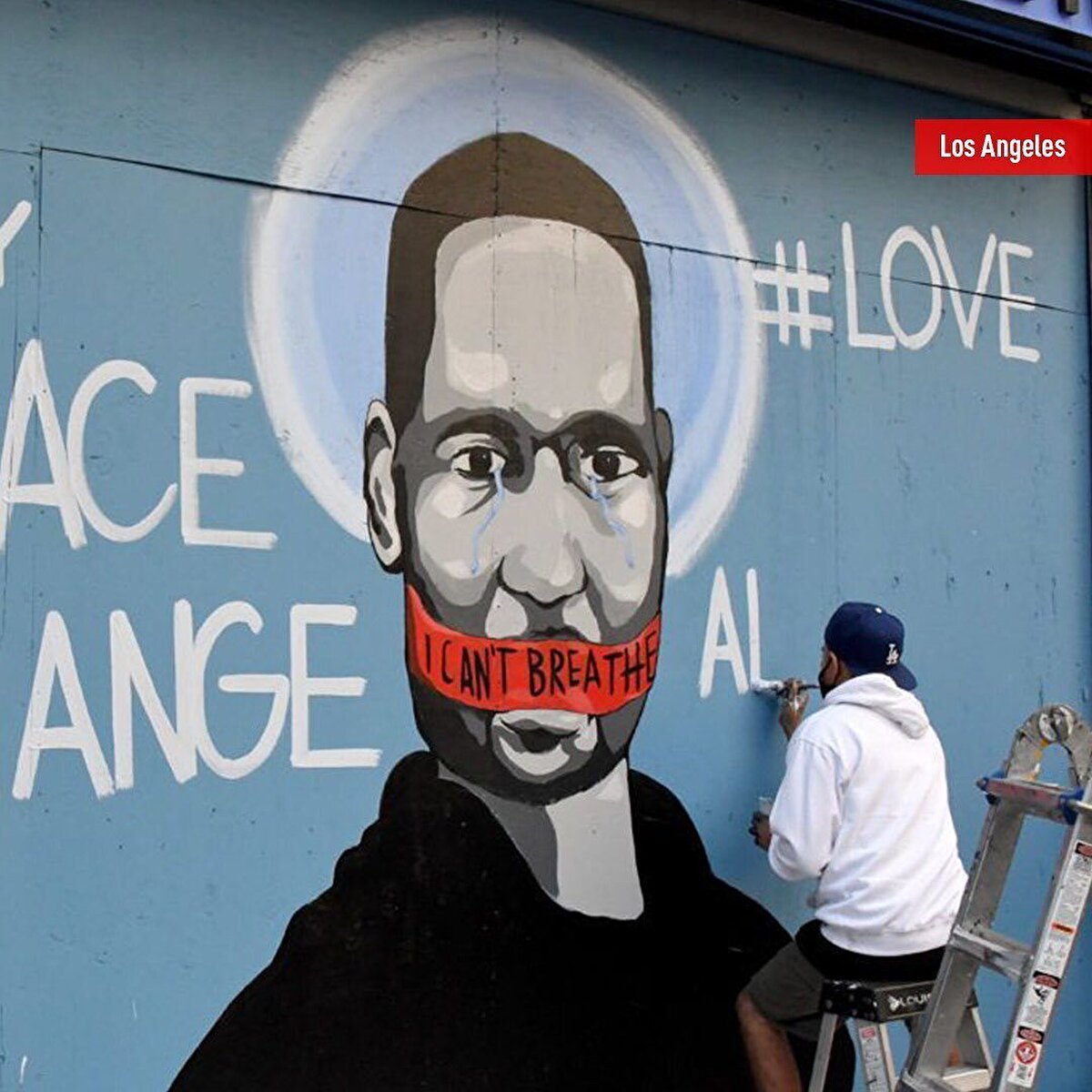 ⚪ Sanatla toplum arasındaki ilişki konusunda Art and Society-Sanat ve Toplum kitabında İngiliz eleştirmen Herbert Read şöyle yazıyor: