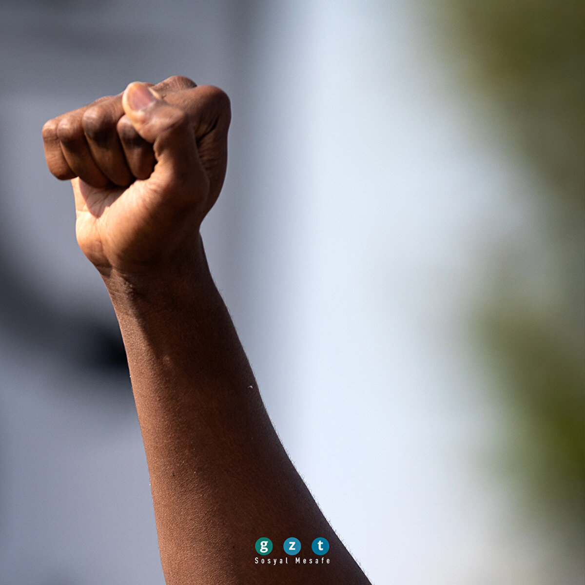 ABD'de polis şiddetiyle öldürülen George Floyd toprağa verildi