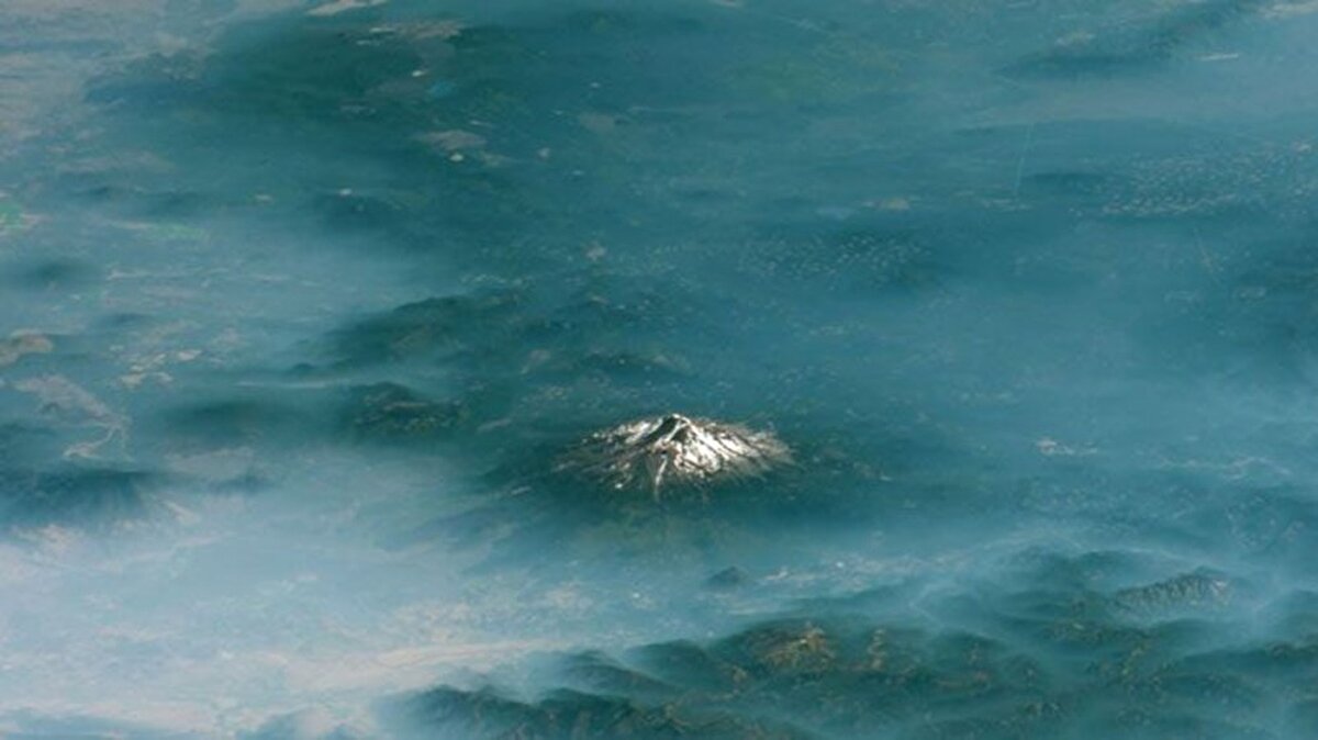 Shasta Dağı (Kaliforniya) 

