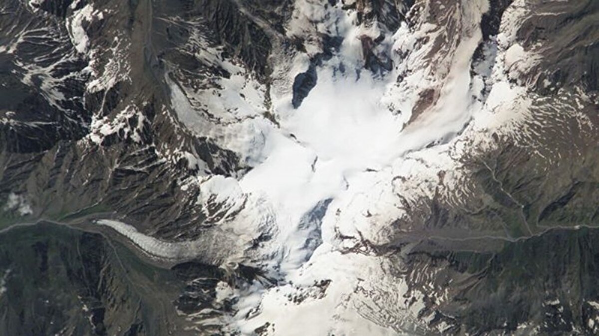 Kazbek Dağı (Rusya) 

