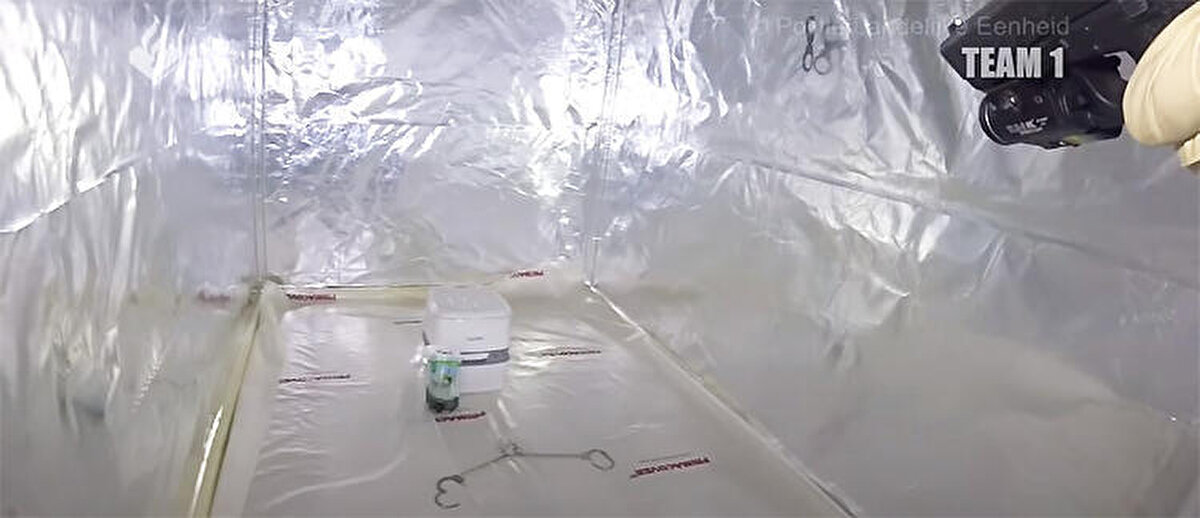 Bu uygulama üzerinden yapılan mesajlaşmalarda, bu odalardan ‘tedavi odası’ diye bahsedildiği aktarıldı.