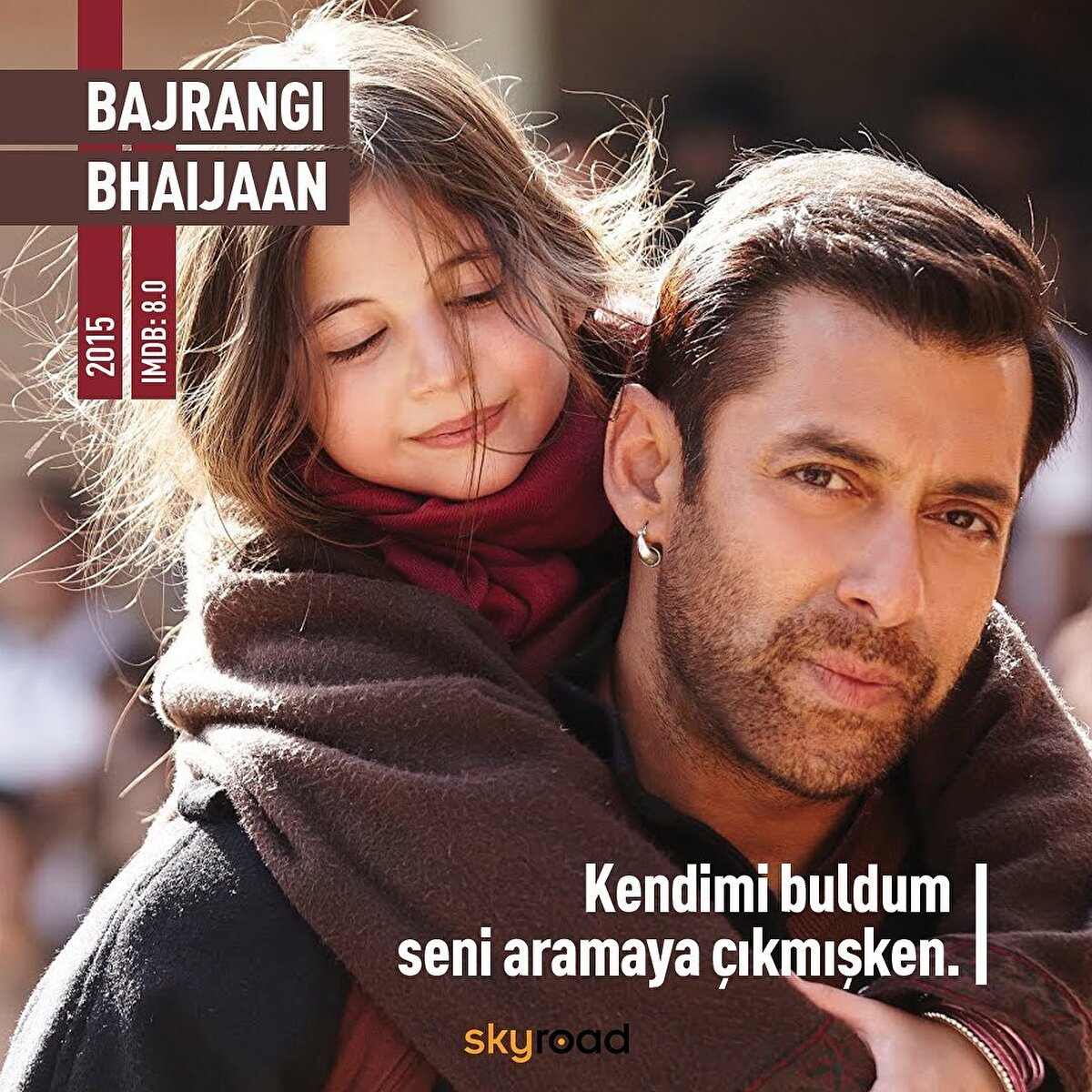 👧🏻 Bajrangi Bhaijaan (Sevginin Gücü): Pakistanlı konuşamayan küçük Shahida'nın annesi, #Hindistan'da çocuğunun tedavi edileceğini öğrenir. #Hindistan yolculuğunda Shahida, annesini kaybeder. Hindistan'da Shahida'ya yardım edecek olan kişi ise Bajrangi Bhaijaan müridinden olan Pavan'dır. Pavan, Shaihada'yı ailesine ulaştırabilecek midir? ⠀