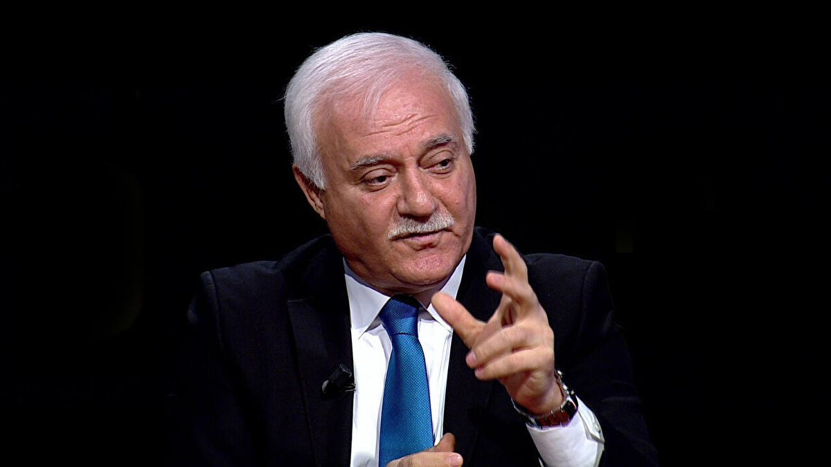 'Milyonlarca insan bir sevgi yumağı oldunuz ve dua ettiniz.Her kesimden,düşünceden,her meslek gurubundan.Küçüğü büyüğü, açığı kapanılısı.7 den 77 ye.Sizi seviyorum.Yaptığınız güzel duaların milyoncasını Allah size saysın.Amin'