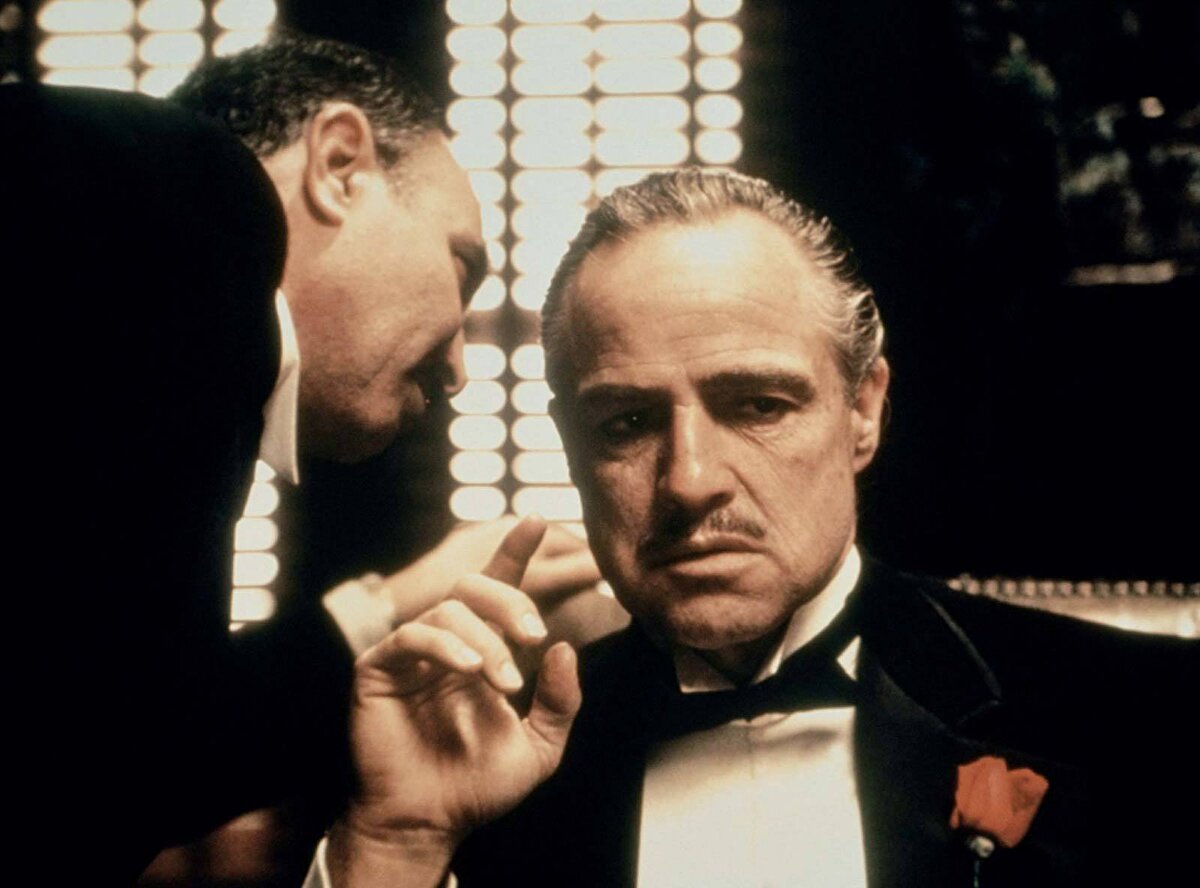 
Yapım şirketi Paramount, Francis Ford Coppola imzalı The Godfather: Part 3’üç yeniden kurgulanmış versiyonunun hazırlandığını açıkladı. İsmi Mario Puzo’s The Godfather, Coda: The Death of Michael Corleone olarak belirlenen bu yeni kurgu, aralık ayında ABD’de vizyona girecek.  Daha sonra dijital ortamlarda izleyiciyle buluşacak olan film, ayrıca disk sürümüyle de izleyici karşısına çıkacak.

