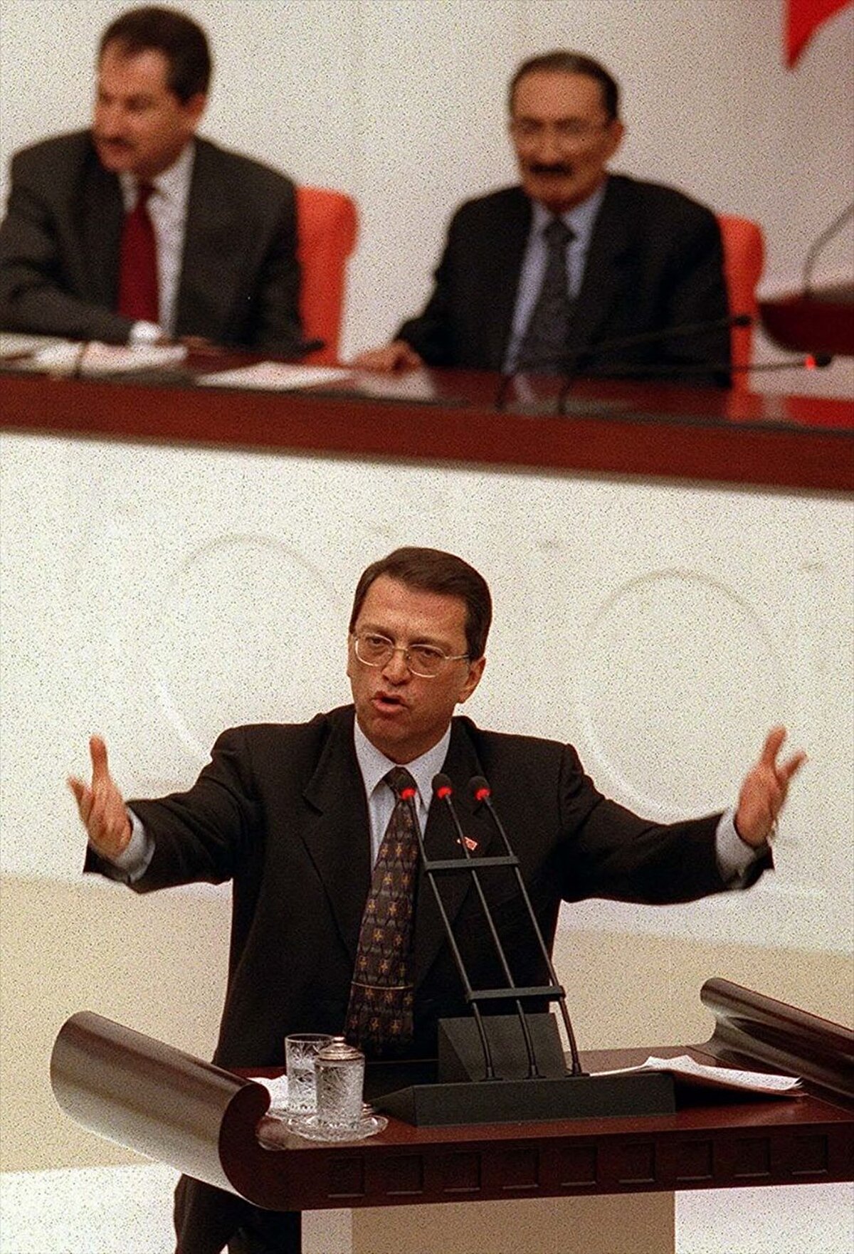 Mesut Yılmaz Türkiye siyasetinin iz bırakmış aktörlerinden biri oldu.