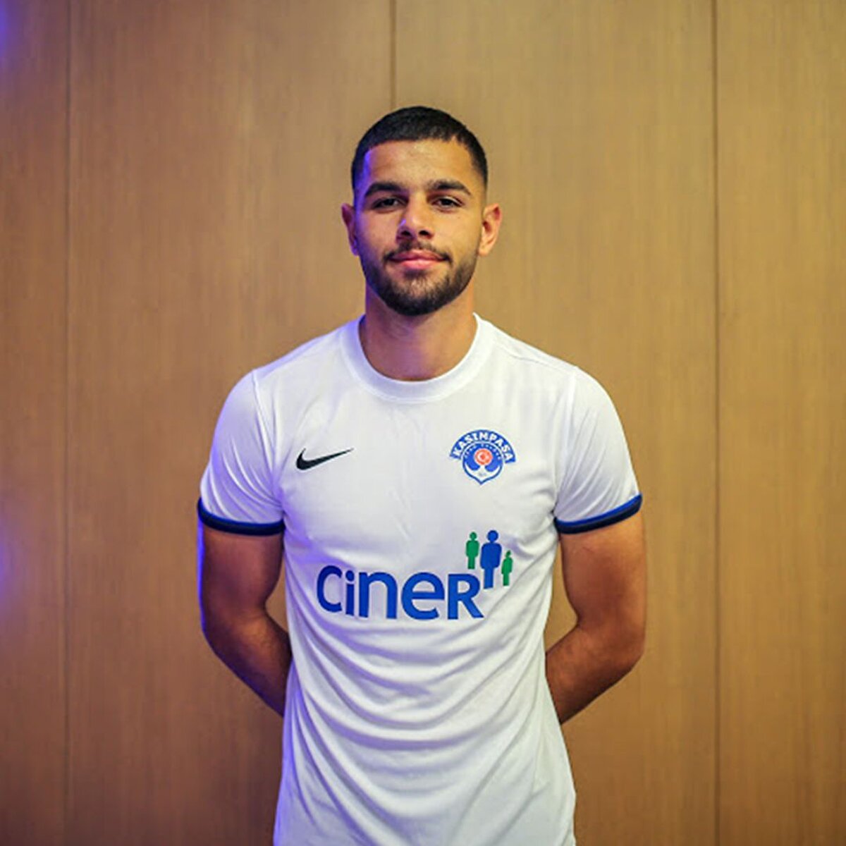 Kasımpaşa: Erdem Canpolat – Yaş: 19