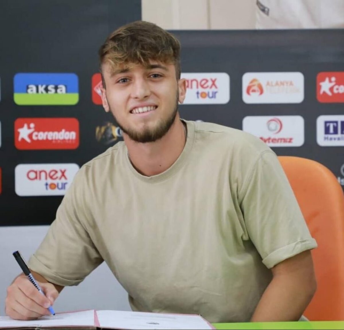 Alanyaspor:  A. Çağrı Güney - Yaş: 17