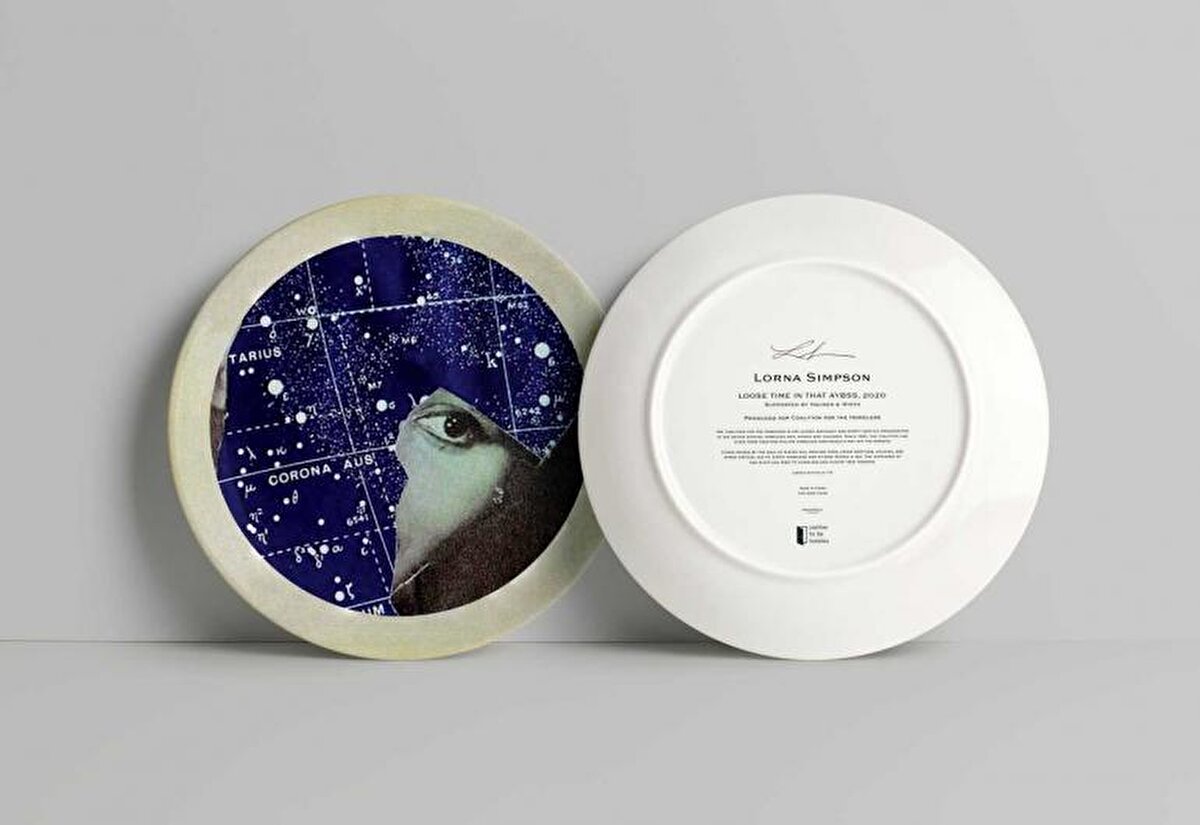 Tasarımcı: Lorna Simpson