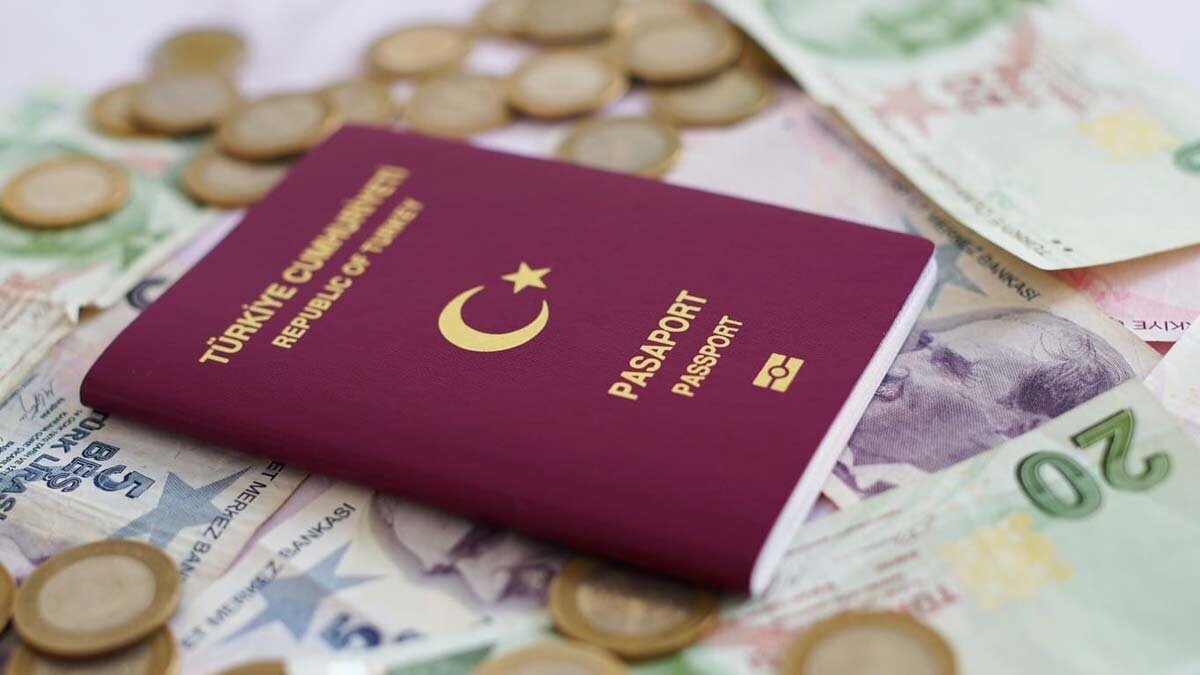 2021 pasaport harçları: 6 aylık 227 lira, 1 yıllık 332 lira, 2 yıllık 542 lira, 3 yıllık 770 lira, 4 yıldan fazla bin 85 lira