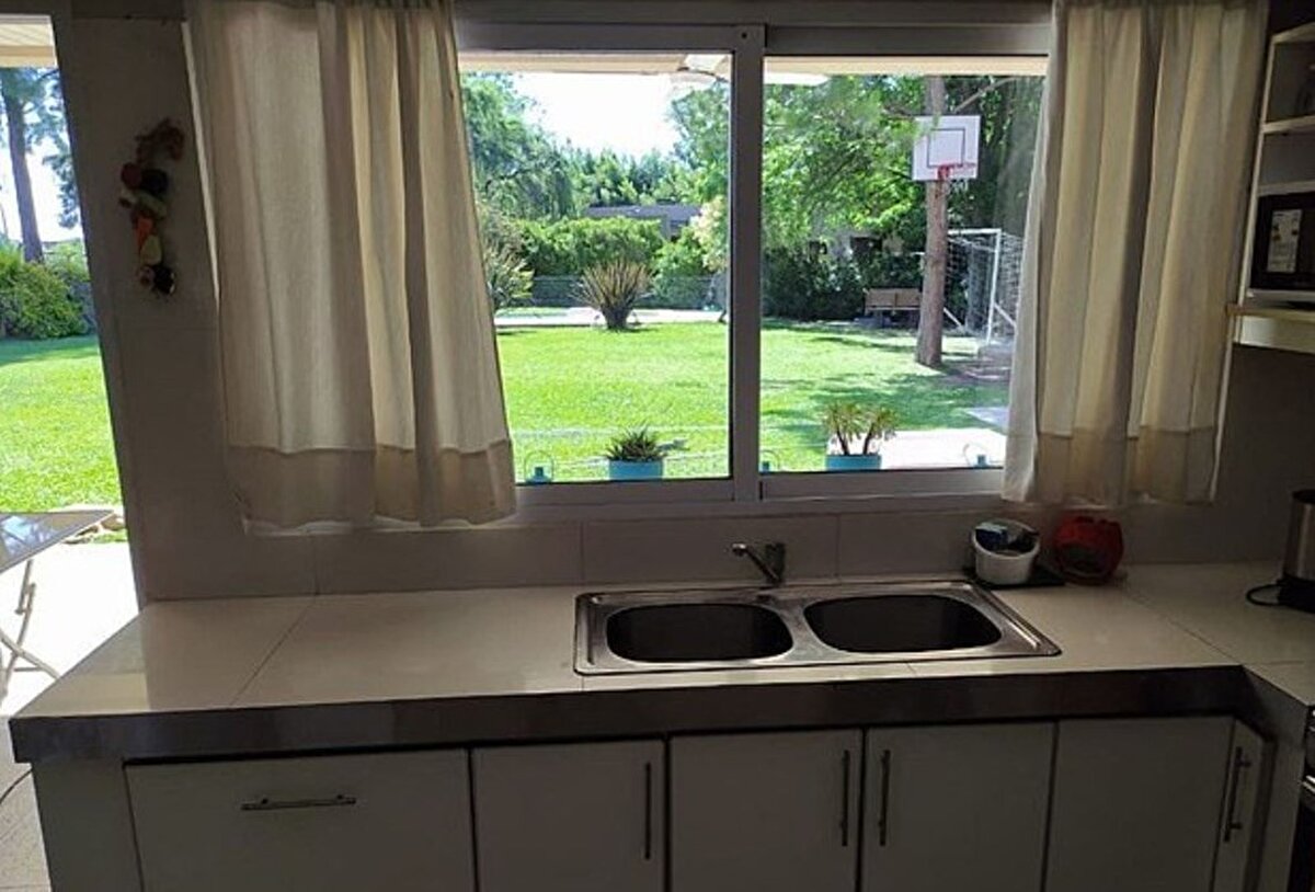 Maradona, 25 Kasım'da 'kronik kalp yetmezliğine bağlı akut akciğer ödemi' nedeniyle hayatını kaybetmişti.