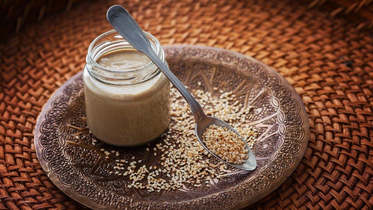 Beslenme uzmanı Gözde Güzelcan, koronavirüs sürecinde kahvaltı sofralarından tahinin eksik olmamasını önerdi.