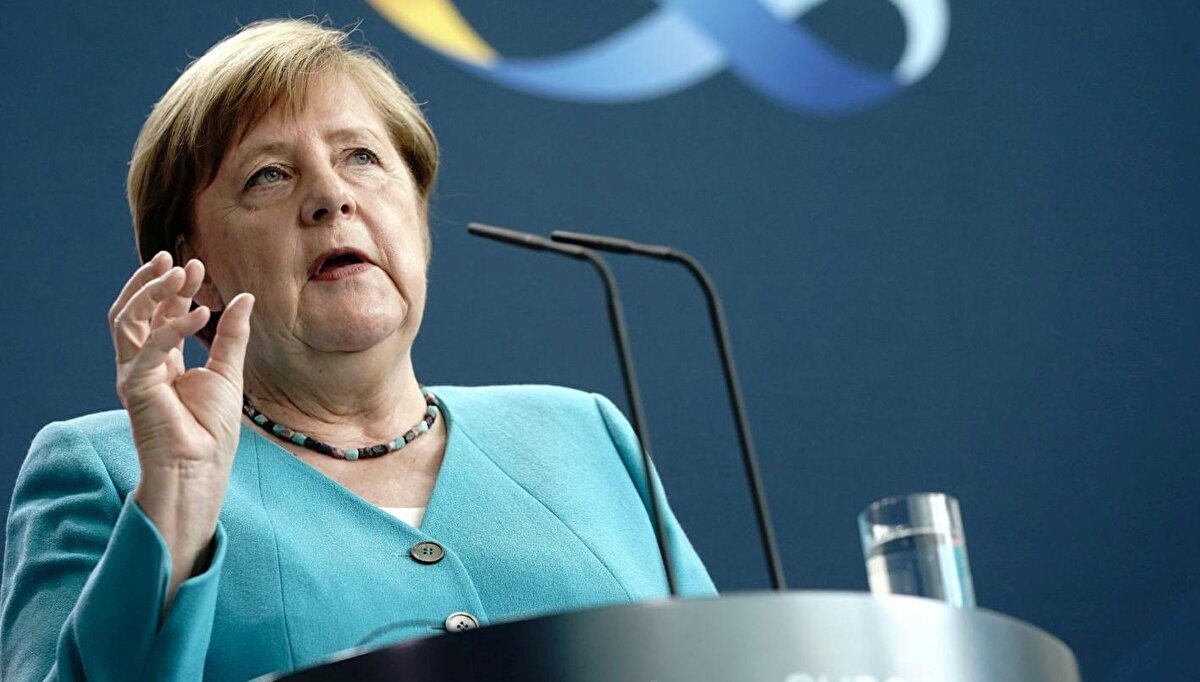 Listenin ilk sırasında Almanya Başbakanı Angela Merkel yer aldı.