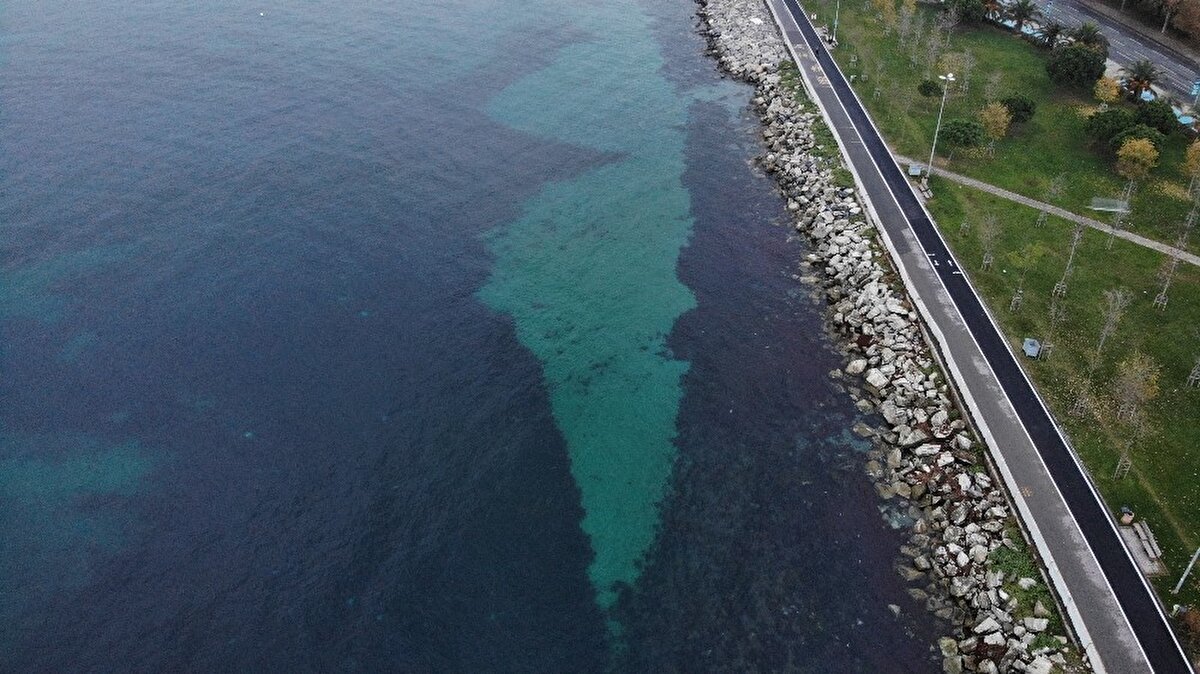 Ortaya çıkan ilginç manzara drone ile havadan görüntülendi.