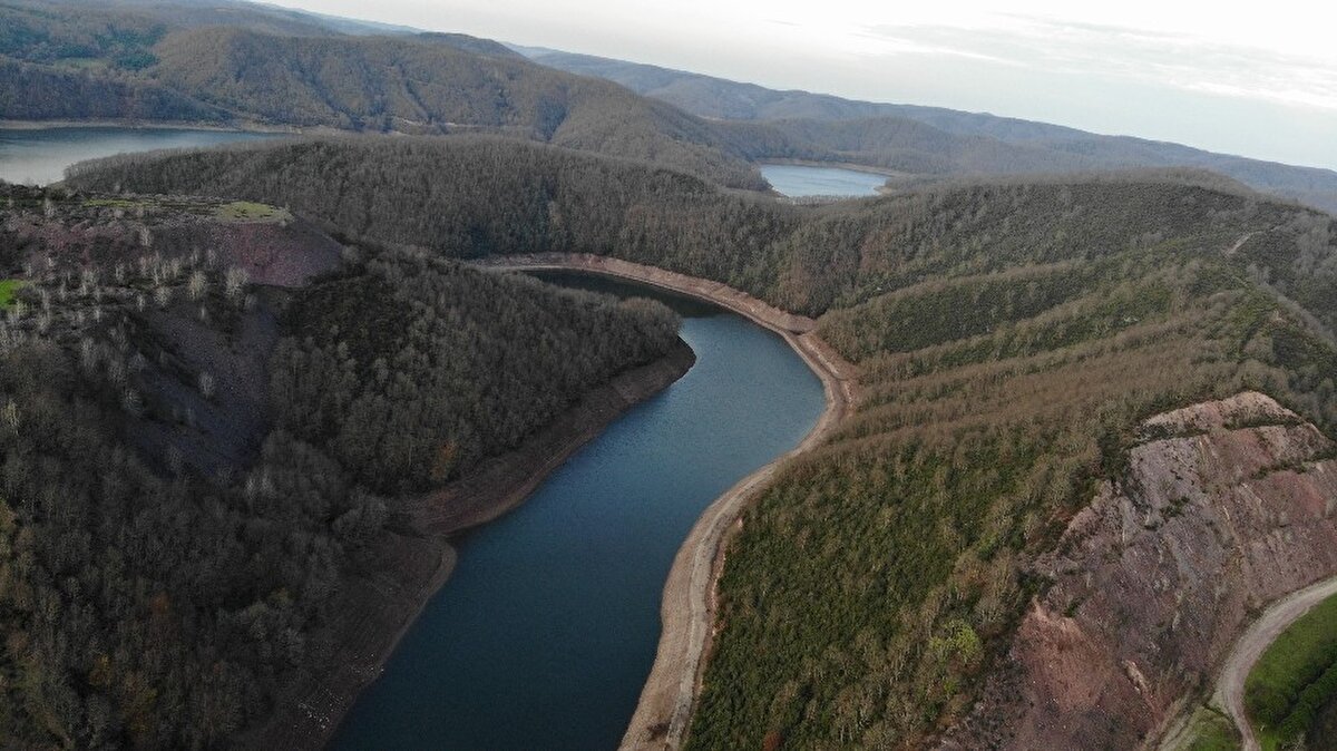 Birçok barajda su seviyelerinde hızlı kayıplar yaşanırken, Anadolu Yakası'nın önemli içme suyu kaynaklarından Darlık Barajı bu durumdan en az etkilenen baraj oldu.