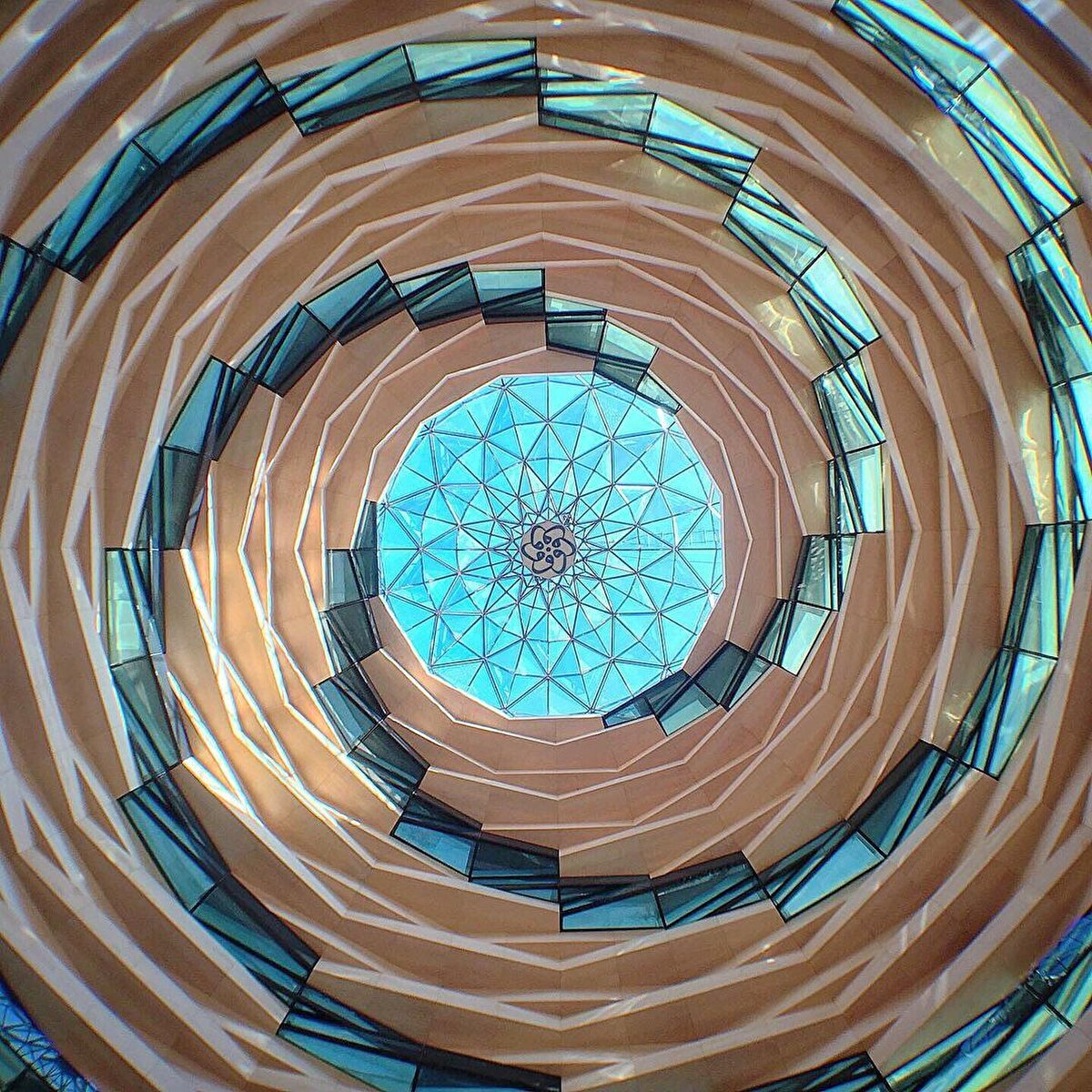 Marmara İlahiyat Camii