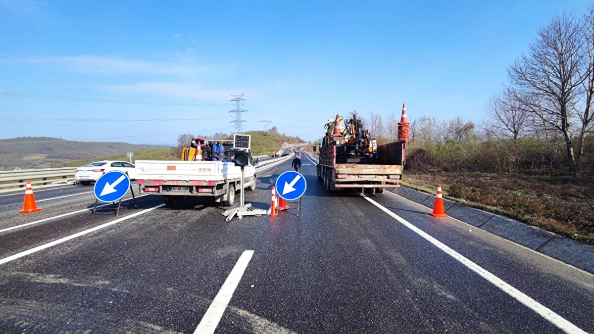 Ekipler, bağlantının sağlanması için alternatif yol oluşturmak için çalışmalara başladı.