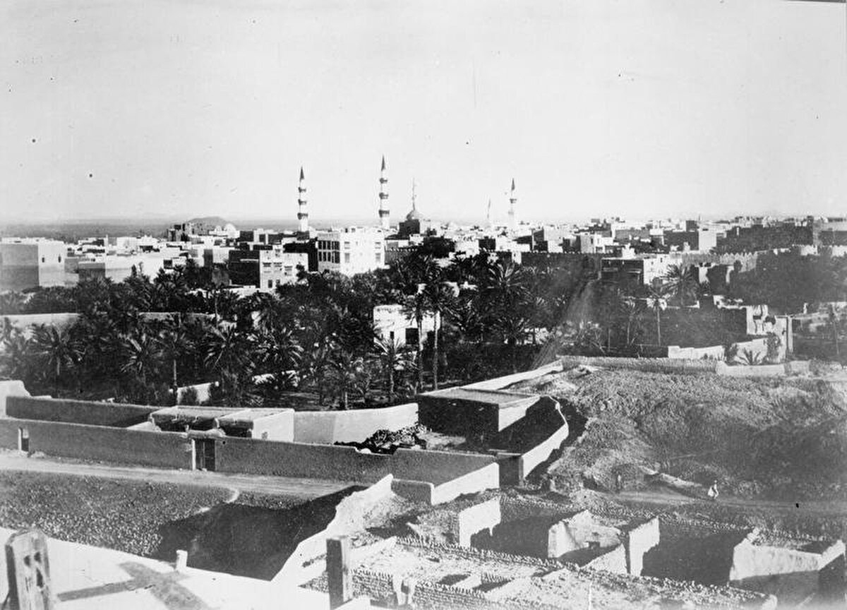 Medine manzarası, 1907.