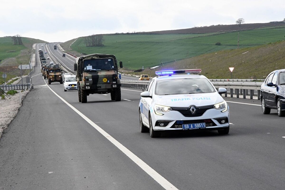 Tatbikatın inisiyatifin ele geçirilmesi olarak adlandırılan ikinci aşamasında Romanya Kara Kuvvetleri birlikleri, Romanya harekat alanında ABD Avrupa Kara Kuvvetleri birlikleri ile Romanya ve Bulgaristan harekat alanlarında oynak savunma icra edecek.

Macaristan'da askeri hastane ve Arnavutluk'ta Harp Esiri Toplama Merkezi tesis edilecek tatbikatın bu safhası "Steadfast Defender 21" tatbikatı ile ilişkilendirilecek.

24 Mayıs-9 Haziran'daki bu safhaya Steadfast Defender 21 Tatbikatı kapsamında Romanya'nın Cincu kentinde olacak 66'ncı Mekanize Piyade Tugay Komutanlığı unsurları da 2-9 Haziran'da katılacak. 