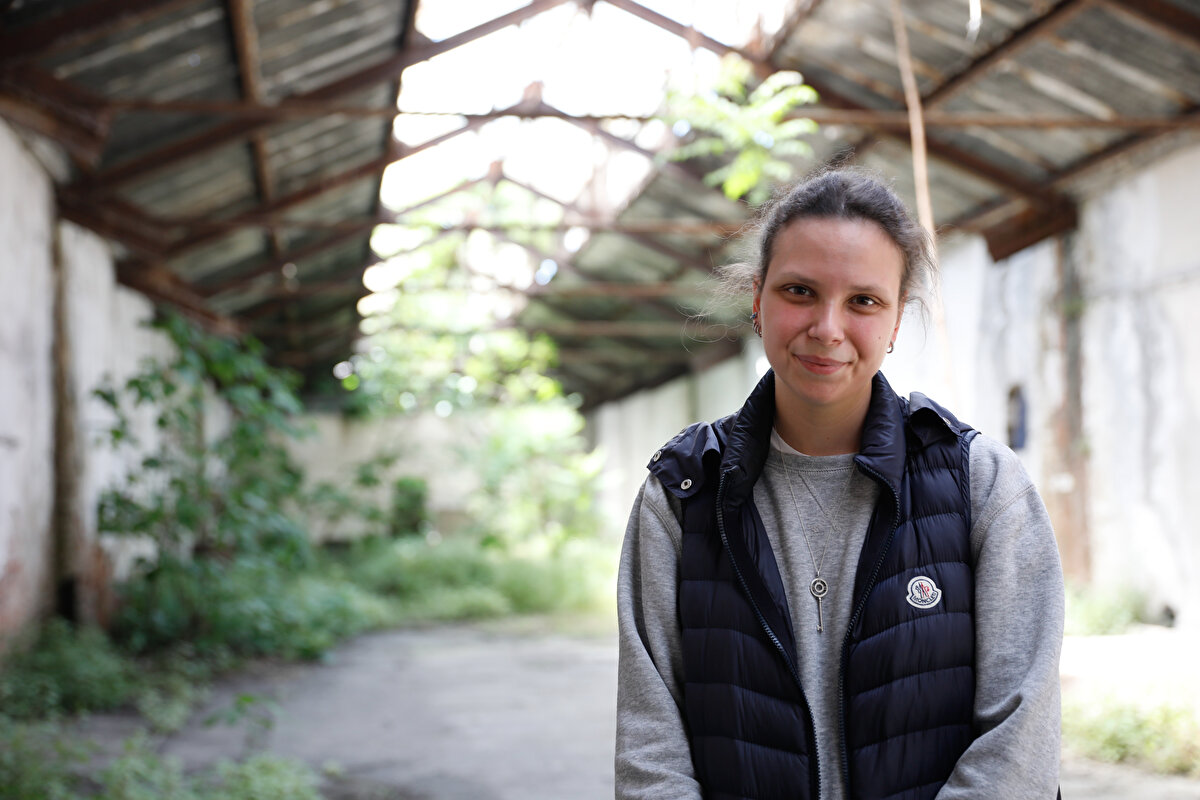 Restorasyonun çok maliyetli olduğunu söyleyen Akalın, “Bize dedelerimizden miras kaldı. 5 aile toplamda 20 kişiyiz, herkes farklı işler yaptığı için binayı satarak değerlendirmek istiyoruz. Devletin burayı değerlendirmesini çok isteriz.Türklere satılması taraftarıyız. Biz içinde hiçbir değişiklik yapmadık. İnşa edildiği gibi duruyor. Korumaya çalışıyoruz ama zaman her şeyi değiştirdiği gibi mülke de zarar veriyor. Restorasyon çok maliyetli olduğu için herhangi bir girişimde bulunmadık” dedi. 

