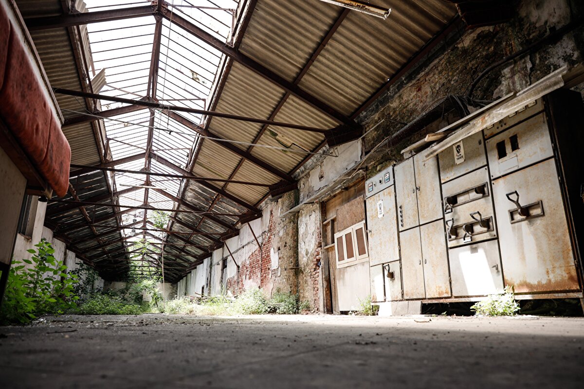 2005 yılında fabrikanın birinci bloğunda restorasyon çalışmasının yapıldığını belirten Türkoğlu, “Diğer bloklar, hisse sahibi aileler tarafından çeşitli amaçlar için kullanılıyor ama yeterince ne yazık ki korunamıyor. Birinci blok dışında kalan bölümler satışa çıkarılmış. Tüm fabrika alanı bir an önce endüstri mirası olarak kamulaştırılmalıdır. Restore edilmesini ve endüstri mirası kimliğini yansıtacak şekilde düzenlenerek bir kültür merkezi olarak kent kimliğine kazandırılması isterim.Tarihi eserler kullanılırlarsa da korunabilirler. Ama tabi ki doğru kullanmak lazım” diye konuştu.

