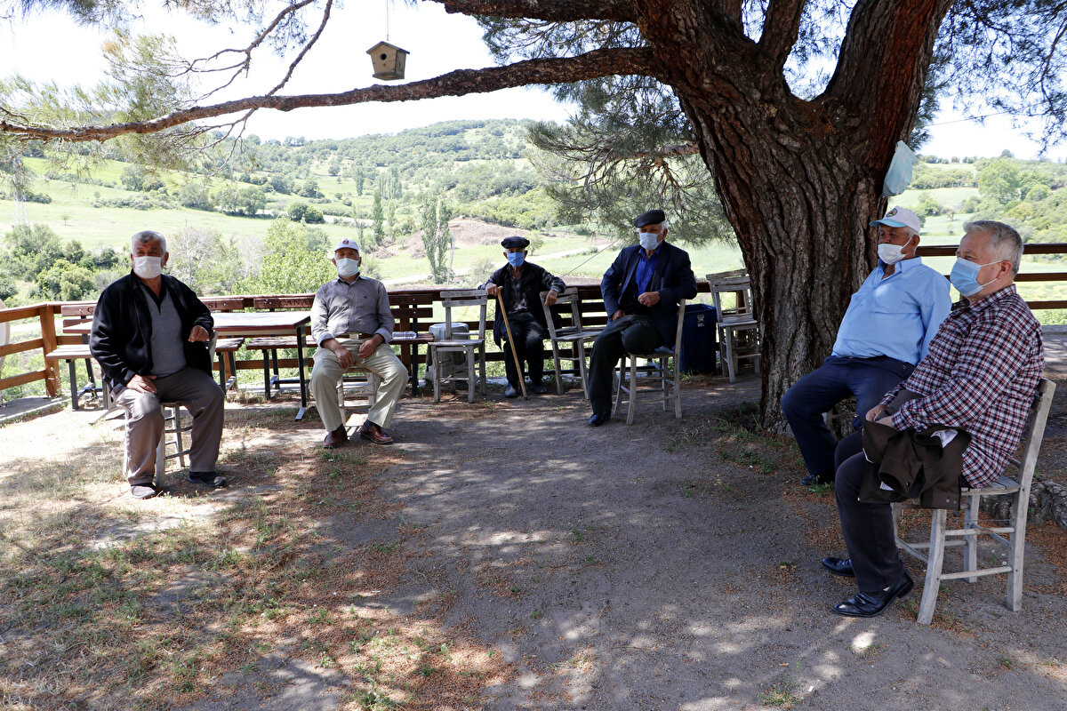 İl Sağlık Müdürlüğü verilerine göre, Çanakkale'de 33 köyde şu ana kadar koronavirüs vakasına rastlanmadı.
