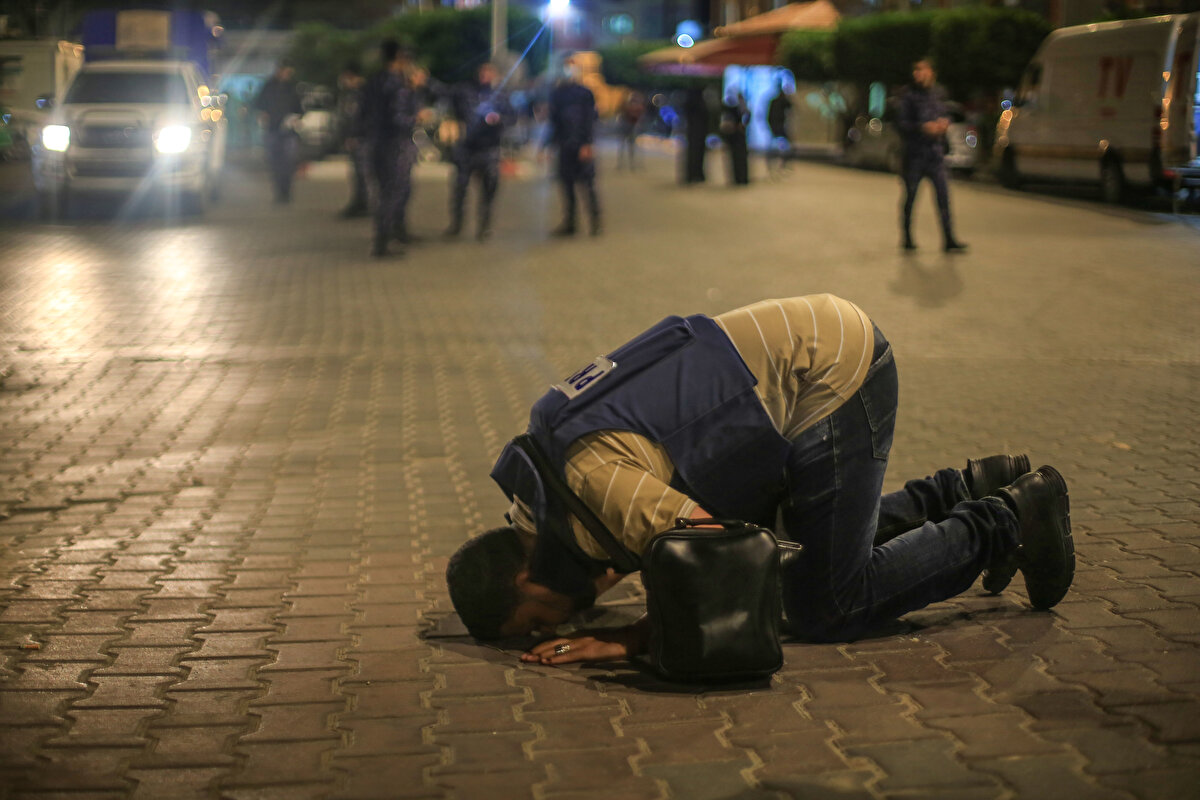 Hamas Sözcüsü Sami Ebu Zuhri de İsrail ile Gazze Şeridi'nde ateşkesin yerel saatle bu gece 02.00’de başlayacağını doğrulamıştı.