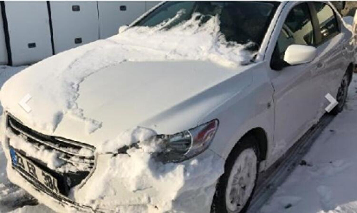 2013 model Peugeot 301

İhale başlangıç bedeli: 51 bin 500 lira

Muhammen bedeli: 97 bin lira