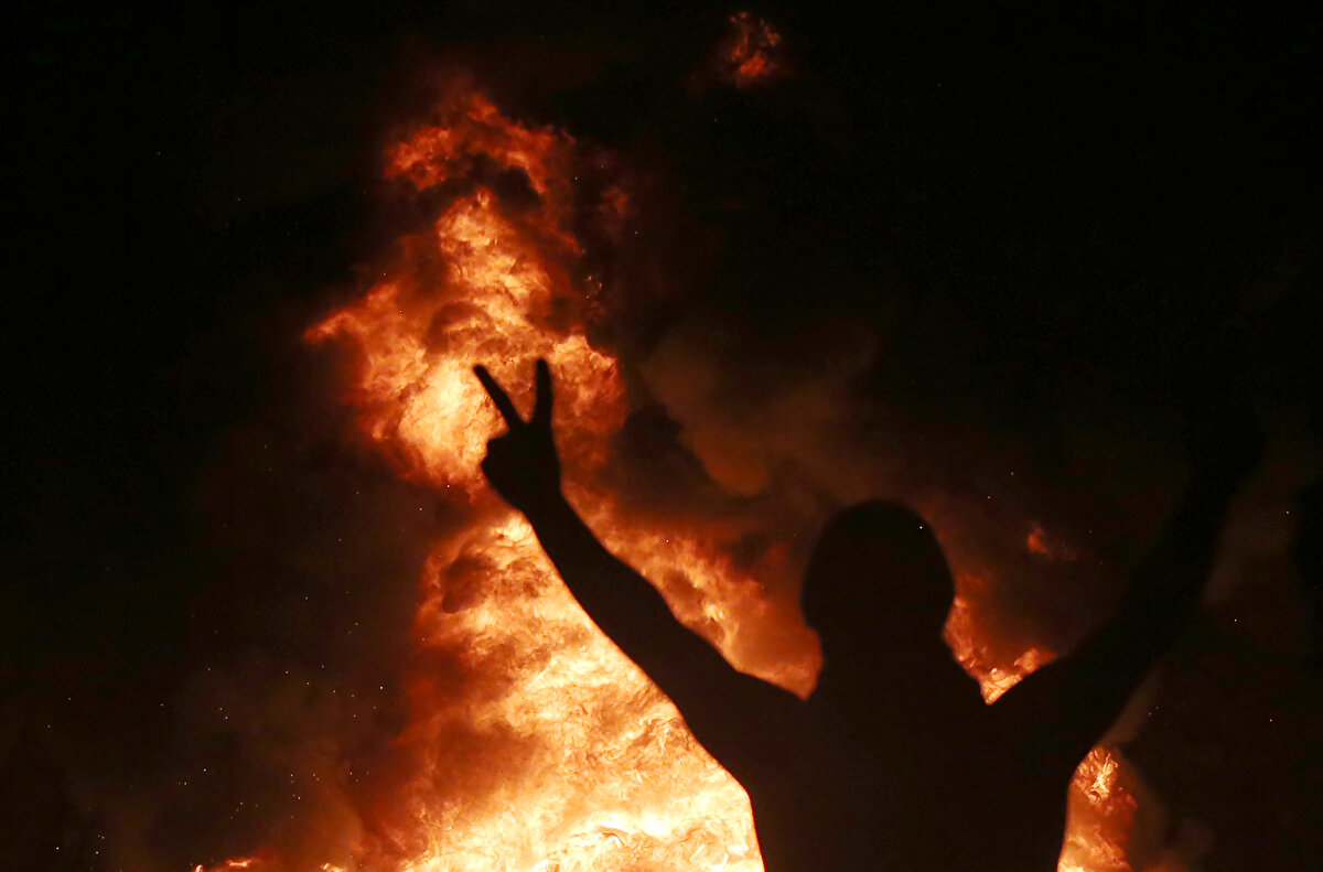 İsrailli yerleşimciler, Avitar Yerleşim Karakolu'nu, Batı Şeria ve Kudüs'te büyük tepkilere ve protestolara neden olan İsrail'in geçen Mayıs ayında Gazze Şeridi'ne yönelik İsrail saldırıları sırasında inşa etmişti.