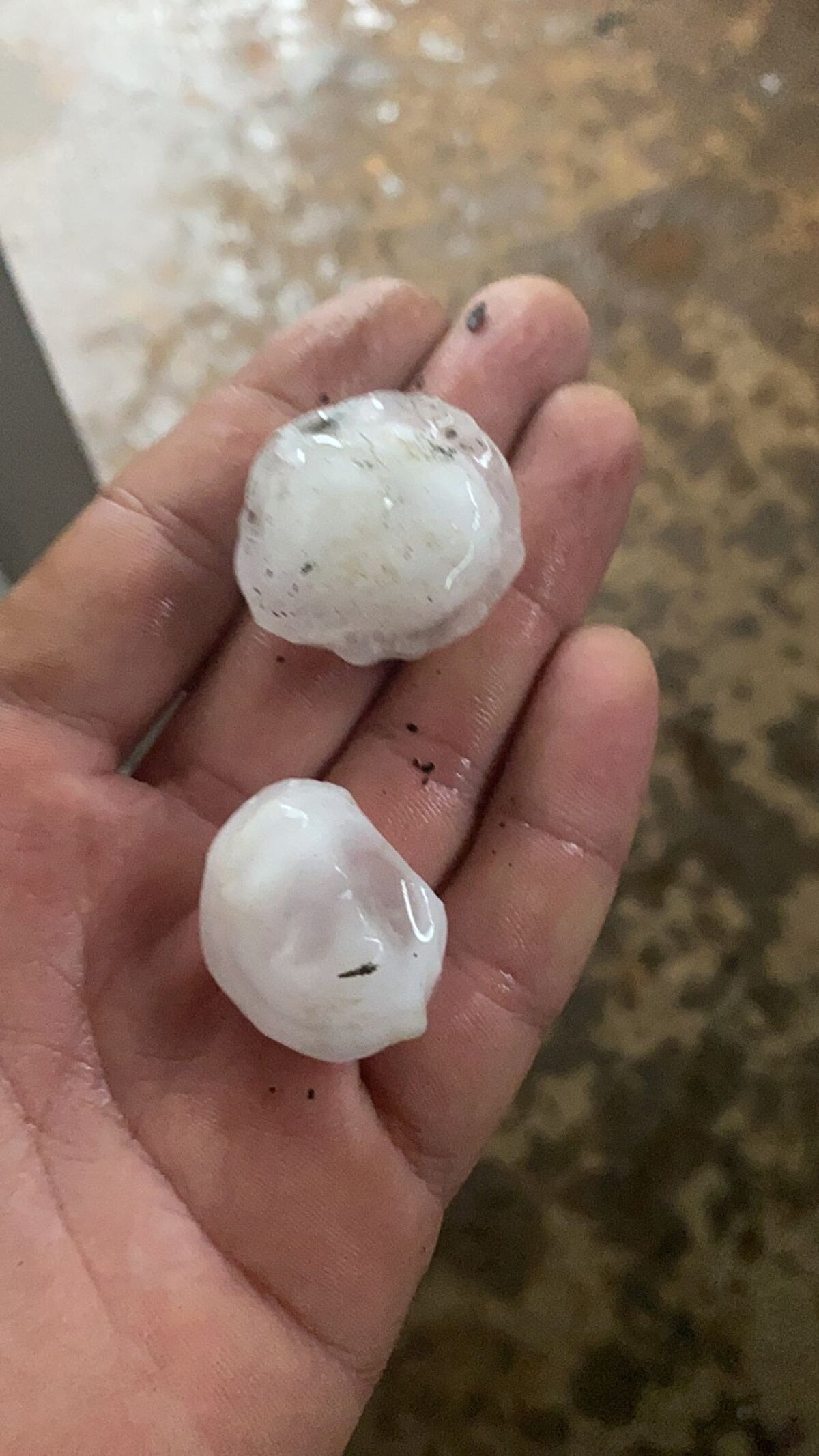 Kısa süre etkili olan yağışın durmasıyla trafik normale döndü.