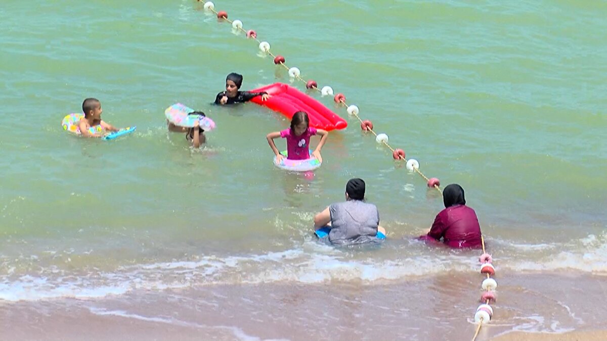 Fabrika ve ocakların atıklarını bıraktığı Doğancılı deresinde inceleme yapan Muhtar Ferhat Çağlayan "Burası Doğancılı deresi. Diğer tarafta da dere var. İki derenin arasındayız. Köyün üst kısımlarında bulunan maden ocakları, silis kum fabrikalarının biriktirdiği çamurlar bu dereyi bu vaziyete getirdi." dedi.