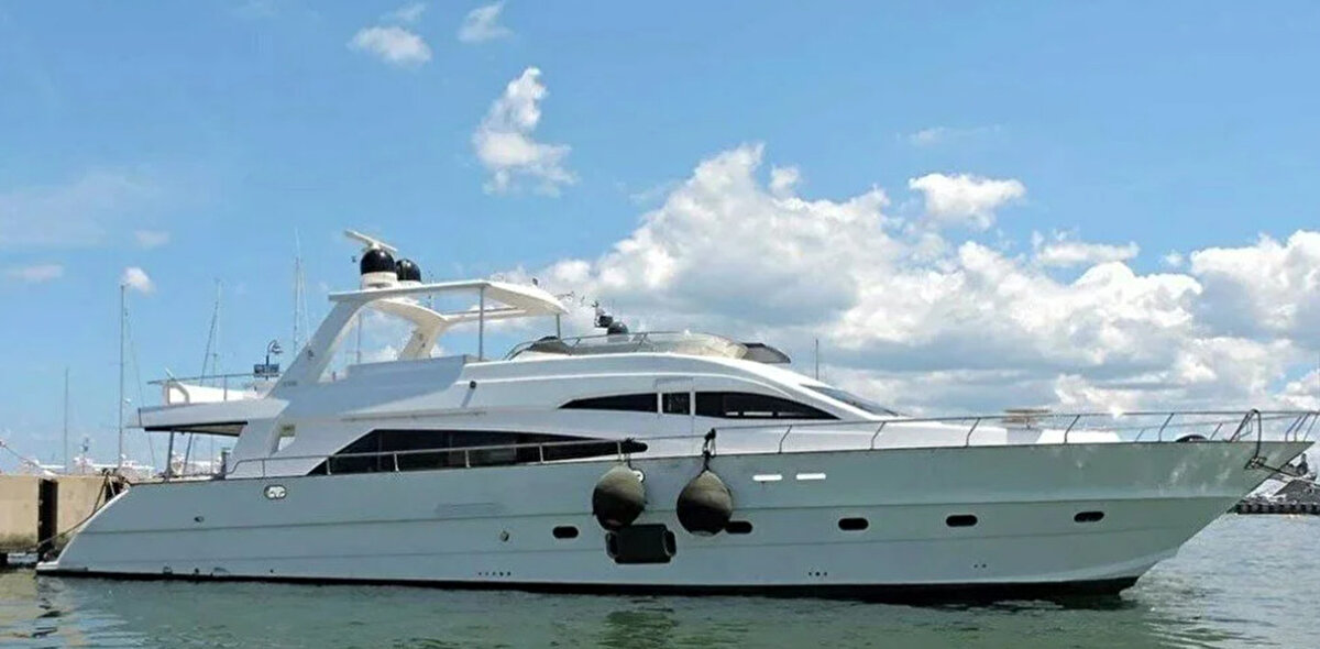 Uruguay’ın en lüks tatil beldelerinden biri olan Laguna Del Sauce’da yapılması planlanan 12 konutluk proje, Tosuncuk’un parasının kaynağının bilinmediği gerekçesiyle Savcılık tarafından iptal edildi.  