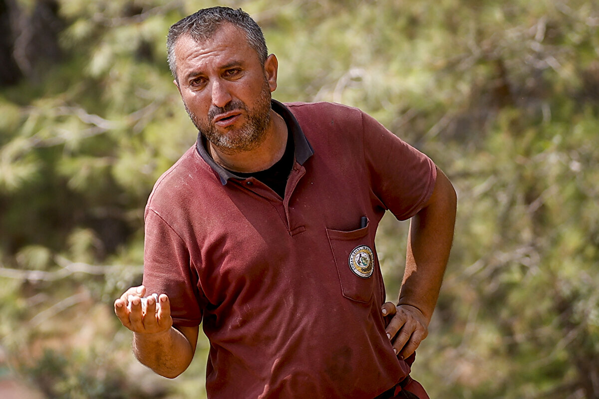 Arazöz ekibinin çağrısı üzerine Yangın Yönetim Merkezine yapılan anonsta "Acil olarak S30'un olduğu yere helikopterin su atması gerekiyor, araç yanacak." uyarısı yapıldı.
