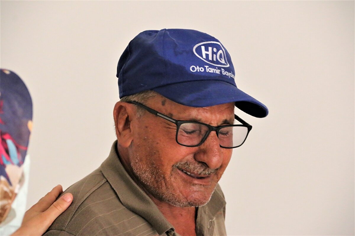 Durumu haber alan Solak'ın halasının oğlu Mehmet Tunç ve kızı Emine Doğan, hemen yurda gelerek Solak'ı kaldığı odada ziyaret etti. Günlerdir orman yangınında yanarak hayatını kaybettiğini düşündükleri Solak'ı karşılarında gören her iki isim de gözyaşlarını tutamadı. Solak'ın da akrabalarının kendisine ulaşmasından ötürü mutlu olduğu görüldü. Yangında her iki ailenin de evlerinin yandığı öğrenildi. Evleri yanan aile, devletin kendilerine bir konteyner vermesi durumunda mahallelerine geri dönebileceklerini belirtti.