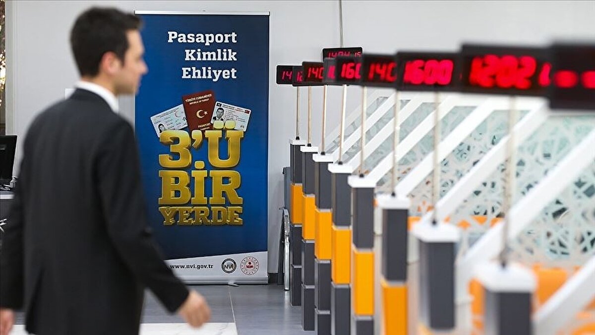 Gününüzde gitmediğiniz zaman sistem yeniden randevu almanızı 1 ay engelliyor. Bu durumda eğer gidemeyecekseniz randevuyu, süresi dolmadan en az yarım saat önce iptal etmeniz şart.