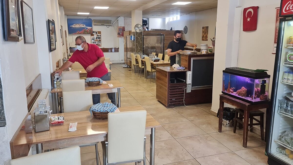 İzmit'te yetiştirme yurdunda kimsesiz büyüyen ve futbol maçı izlediği sırada milli futbolcu Gökhan Gönül'ün kardeşi olduğunu öğrenen Can Gönül'ün, yıllar önce birlikte çalıştığı Ahmet Torun, kendilerine kimsesiz olduğunu söylediğini anlattı.