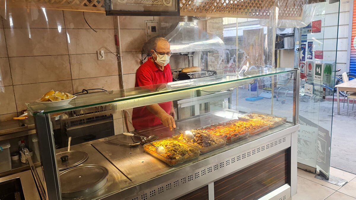 Torun, “2012 yılında Can bize başvurdu biz de kendisini işe aldık. Güzel bir insandı, çalışkandı. Oradan bir tanışıklığımız olmuştu daha sonra kendisini televizyonda gördük. Gökhan Gönül'ün kardeşi olduğunu duyunca çok şaşırdık. O zamanlar yurtta kaldığını ve kimsesi olmadığını biliyorduk. 1 sene burada çalıştıktan sonra ayrıldı. O zamanlar ailesi olduğundan haberi yoktu, biz ailesini bulduğu için çok mutlu olduk inşallah kendisi için daha hayırlı olur" dedi.