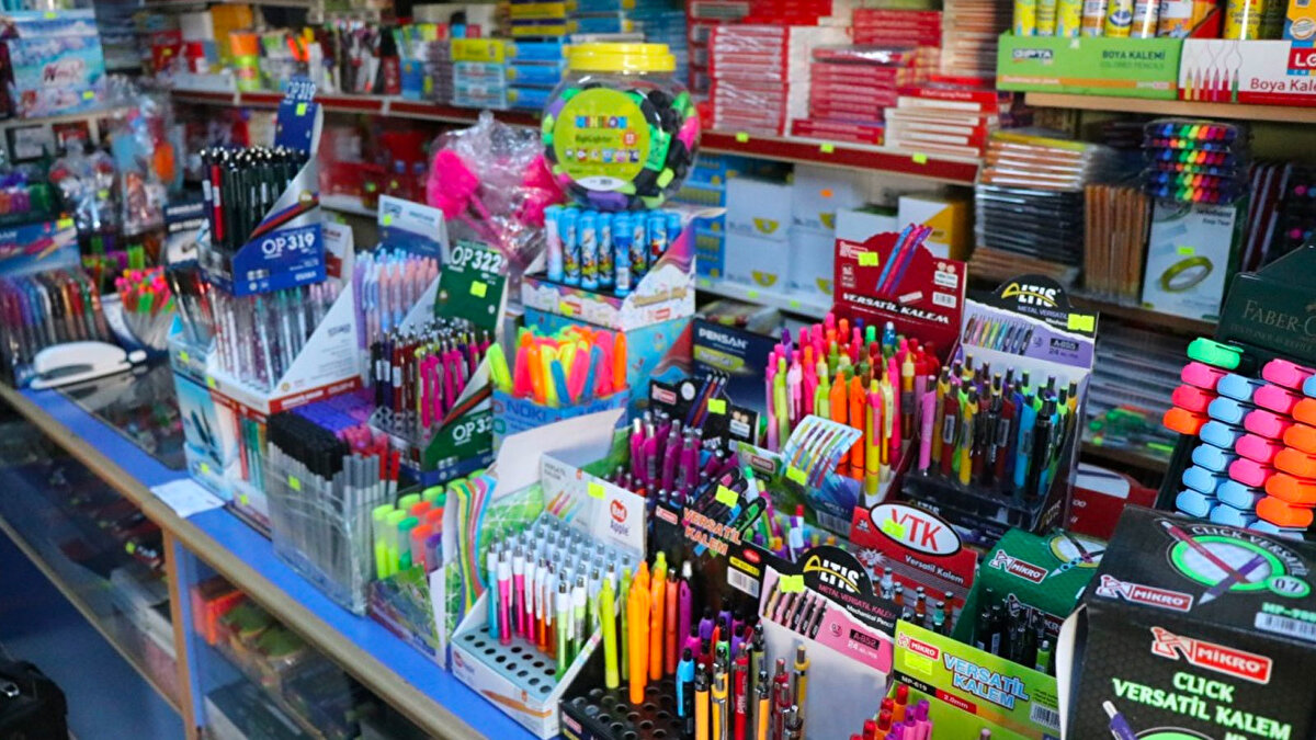 Çelik, suluk ve beslenme kaplarındaki plastik ile ilgili de etikete bakın uyarısında bulundu.