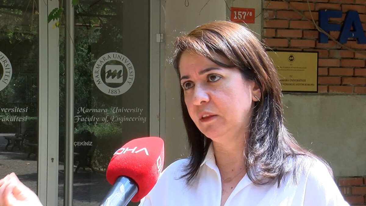 Virüsün yayılımının daha sağlıklı, hızlı ve ekonomik bir şekilde gözlemlenmesini sağlayan bu kapsamlı çalışmalarda Türkiye, Avrupa ve Afrika'daki yetkililer tarafından öncü ülke olarak anılıyor. En büyük amaçlarından birinin yaptıkları ölçümleri vaka sayılarının artışını öngörmek olduğunu söyleyen Marmara Üniversitesi Çevre Mühendisliği Bölümü Öğretim Üyesi Doç. Dr. Bilge Alpaslan Kocamemi, bunun erken uyarı sistemi için önemli olduğunu vurguladı. Yapılan ölçümlere ait haritaların bakanlık sayfasında hem Türkçe hem İngilizce olarak yayınlandığını söyleyen Doç. Dr. Kocamemi yeni çalışmalar hakkında bilgi verdi.