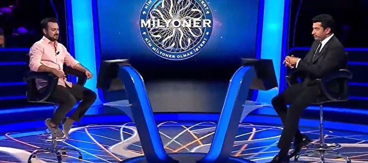 Bunun üzerine Dinlediğiniz şarkıyı kim seslendirmektedir? sorusu, stüdyodaki seyircilere yöneltildi. Verilen süre sonunda seyircilerin yüzde 100'ü de D şıkkı olan Rengin cevabını işaretledi.