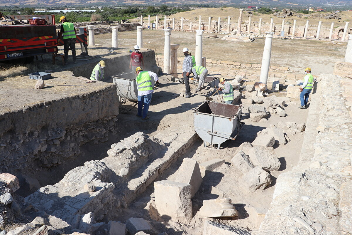 Gün yüzüne çıkarttıkları kanalizasyon sistemin Roma mimari ve mühendisliğini ortaya koyduğunu belirten Duman, Tripolis'teki sistemin diğerlerinden farkı, kanalizasyonun sağlam olarak günümüze kadar korunmuş olması. Ana kanalizasyon sistemi, ender örneklerden birisini teşkil ediyor. O yüzden önemli dedi.