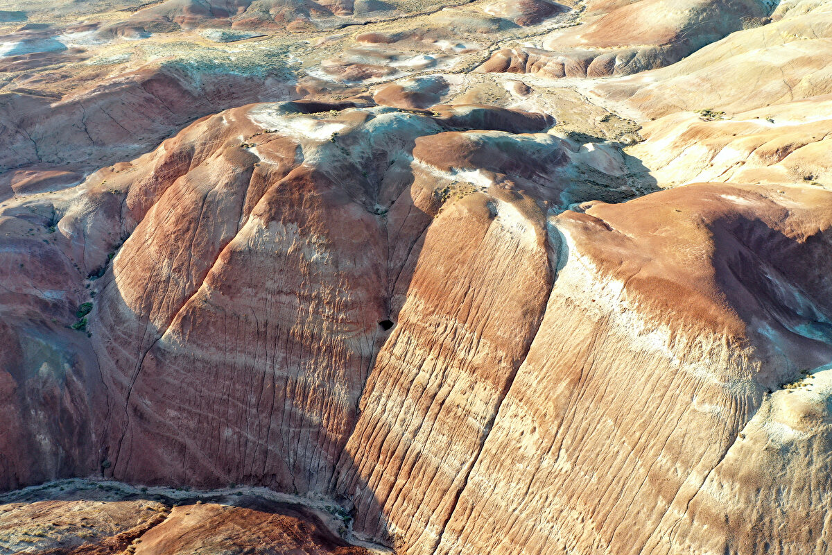 Sosyal medya üzerinden gönüllü tanıtım yapan yöre sakinlerinden İlteriş Kağan Taşkınsu, Gökkuşağı Tepeleri'nin son zamanlarda özellikle sosyal medyada oldukça geniş üne kavuştuğunu söyledi.