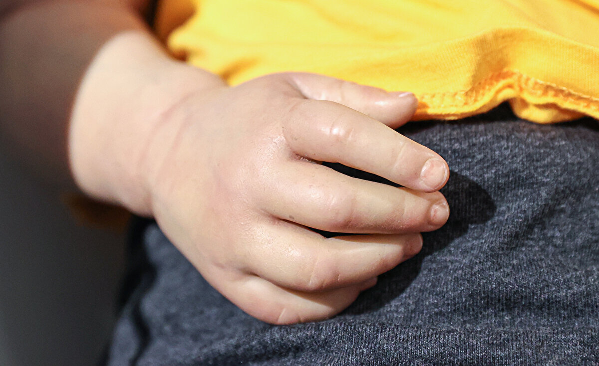 Kurs ilanını görünce çok sevindiğini dile getiren Beikzadeh, Fotoğraflarda görüyordum, gerçek bebek gibi sarılıyorlar. Çünkü gerçek bebeğe çok benziyor. Kendim de bu duyguları hissetmek için bu kursa katıldım. Bu sanatı öğretmek amacıyla kendim de öğrenmek istedim diye konuştu.