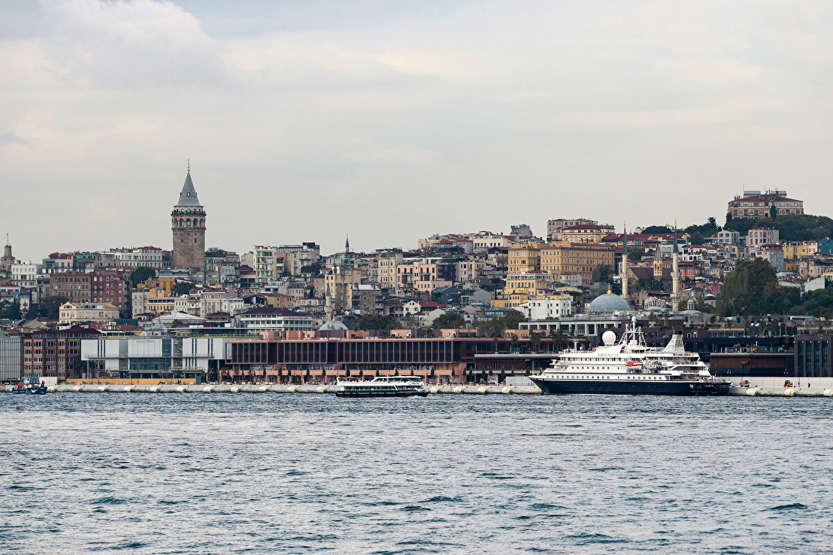 Стамбул галата порт. Galataport. Район галатопорт в Стамбуле. Торговый центр Галатапорт Стамбул. Галатапорт Стамбул фото.