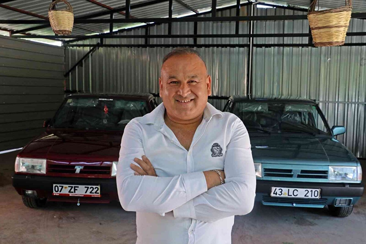 Şimşek, daha önce araçların satılmaması ya da binilmemesi için iki çocuğuna vasiyette bulunduğunu belirtip, “Kesinlikle onların da satmasını ve binmesini istemiyorum. Eğer öyle bir şey yaparlarsa, öldüğümde mezarıma dahi gelmesinler. Bana değer vermediklerini sayarım” sözlerini sarf etmişti.<br><br>