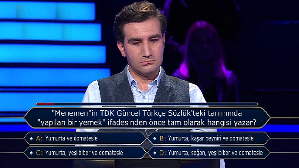 Yarışmacının bu soruda elenmesi sosyal medyada zaman zaman gündeme gelen "Menemen soğanlı mı olur, soğansız mı?" tartışmalarını yeniden alevlendirdi.