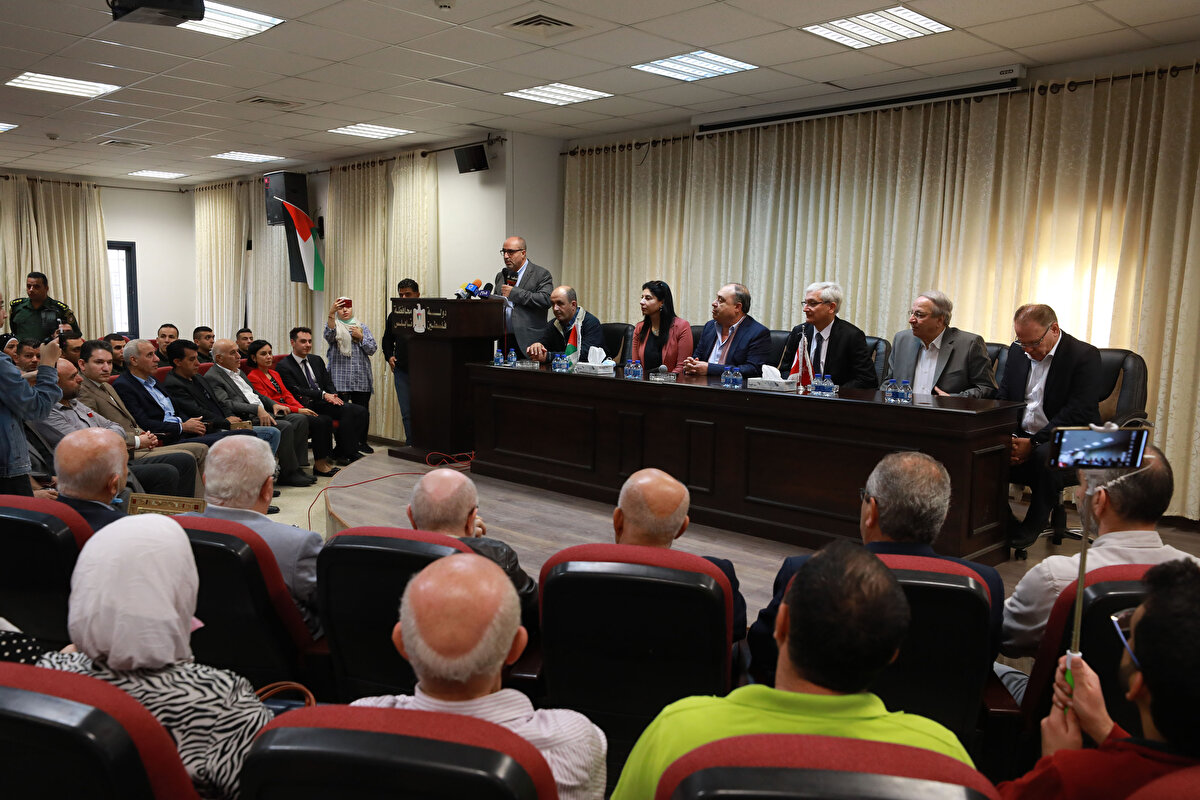 Osmanlı askerinin emanetine 100 yıldan uzun süredir gözü gibi bakan Filistinli ailenin hikâyesini ilk kez 3 yıl önce haberleştirilmişti. Bugün o hikâyeye yeni bir halka eklendi.<br>